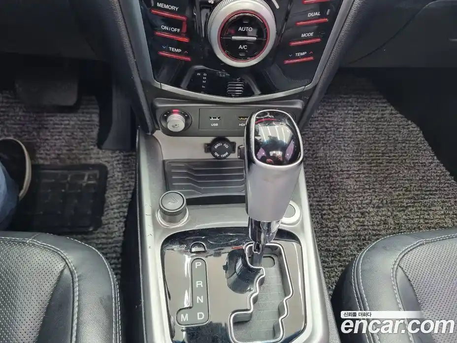 SsangYong TIBOLI 2015 1.6 Автомат в Москве № 889644, фото 10