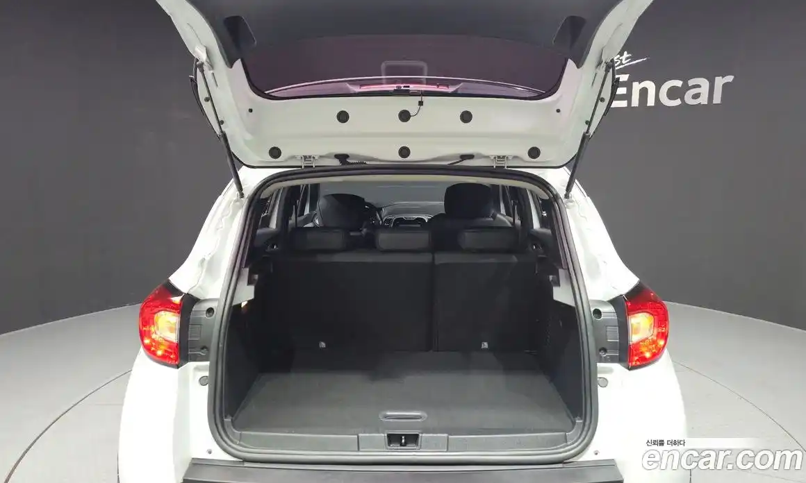 Renault QM3 2017 1.5 Автомат в Москве № 889649, фото 20