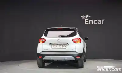 Renault QM3 2017 1.5 Автомат в Москве № 889649, миниатюра 4