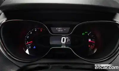 Renault QM3 2017 1.5 Автомат в Москве № 889649, миниатюра 8