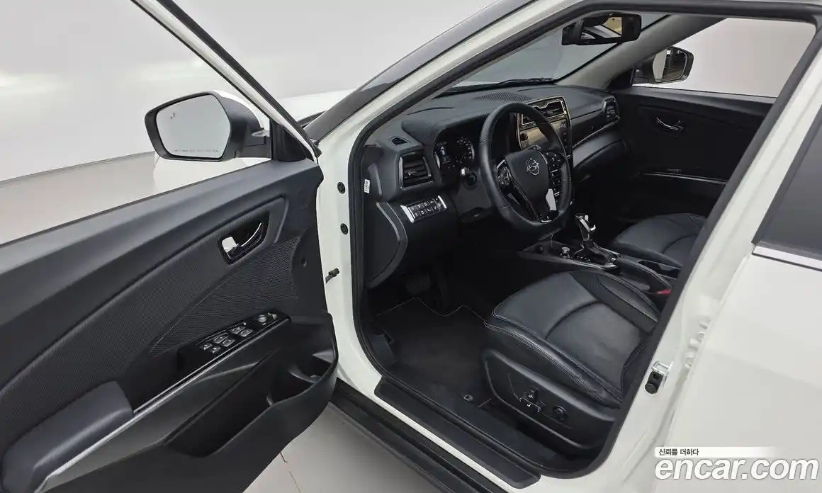 SsangYong TIBOLI 2022 1.5 Автомат в Москве № 889672, фото 11