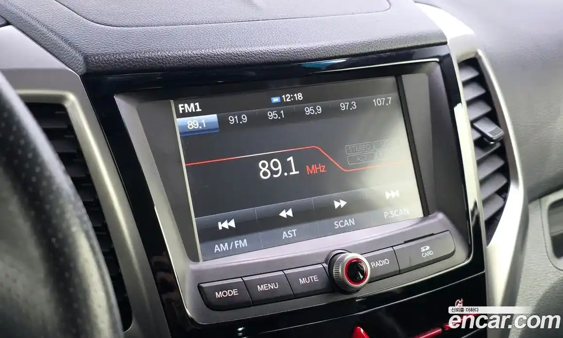 SsangYong TIBOLI 2015 1.6 Автомат в Москве № 889702, фото 14