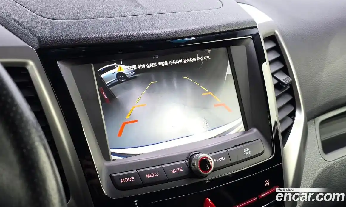 SsangYong TIBOLI 2015 1.6 Автомат в Москве № 889702, фото 15