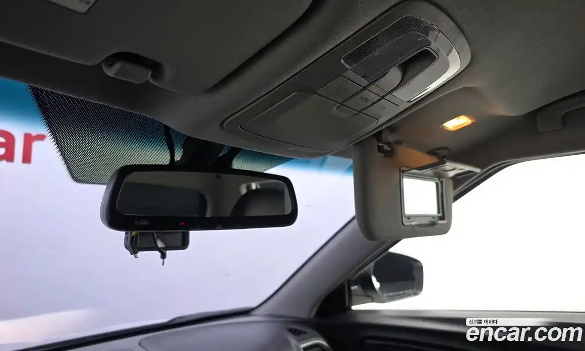 SsangYong TIBOLI 2015 1.6 Автомат в Москве № 889702, фото 20