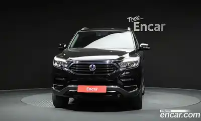 SsangYong Rexton 2017 2.2 Автомат в Москве № 889794, миниатюра 3