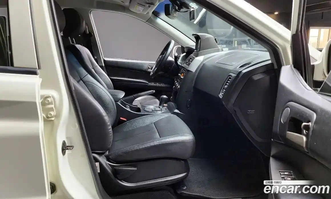 SsangYong Korando 2016 2.2 Автомат в Москве № 889895, фото 10