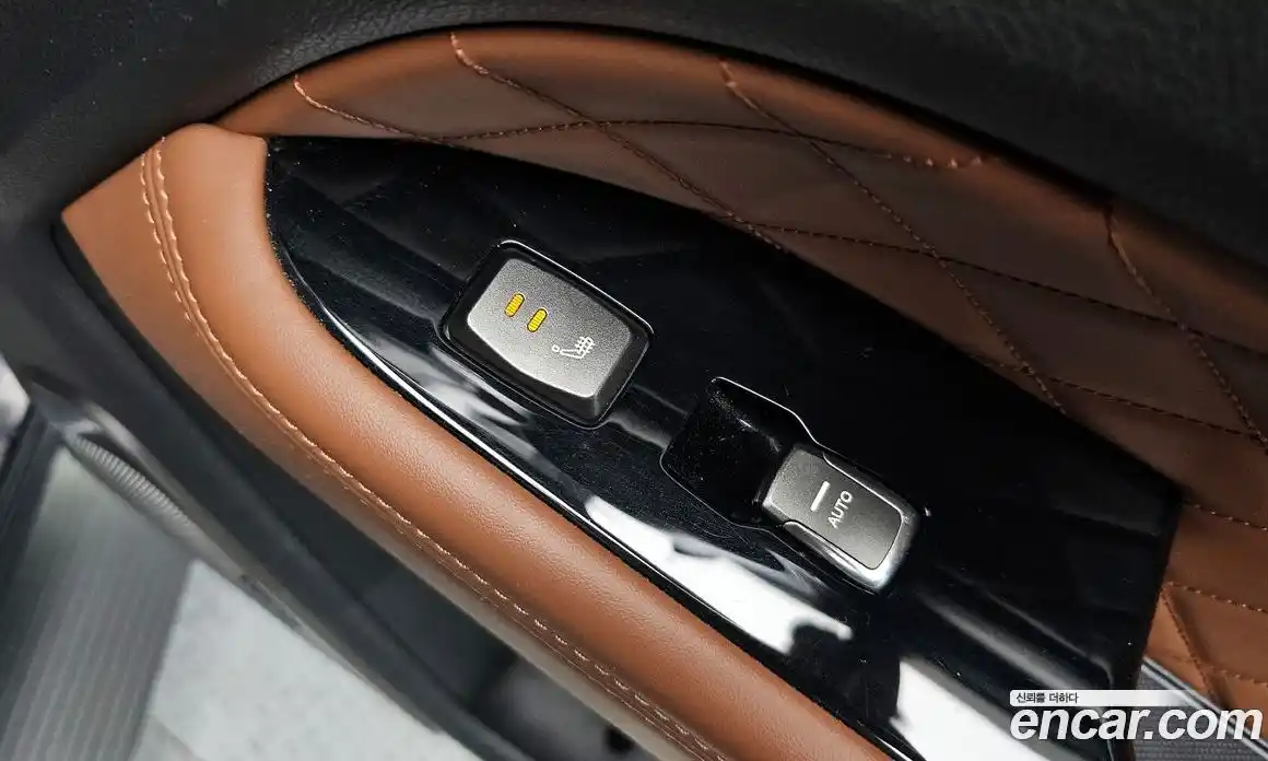 SsangYong Rexton 2017 2.2 Автомат в Москве № 889927, фото 18