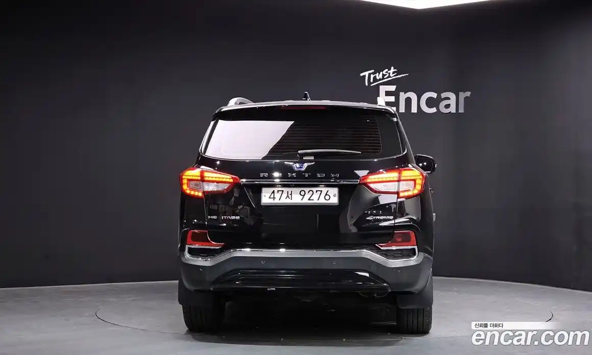 SsangYong Rexton 2017 2.2 Автомат в Москве № 889927, фото 4