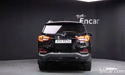 SsangYong Rexton 2017 2.2 Автомат в Москве № 889927, миниатюра 4