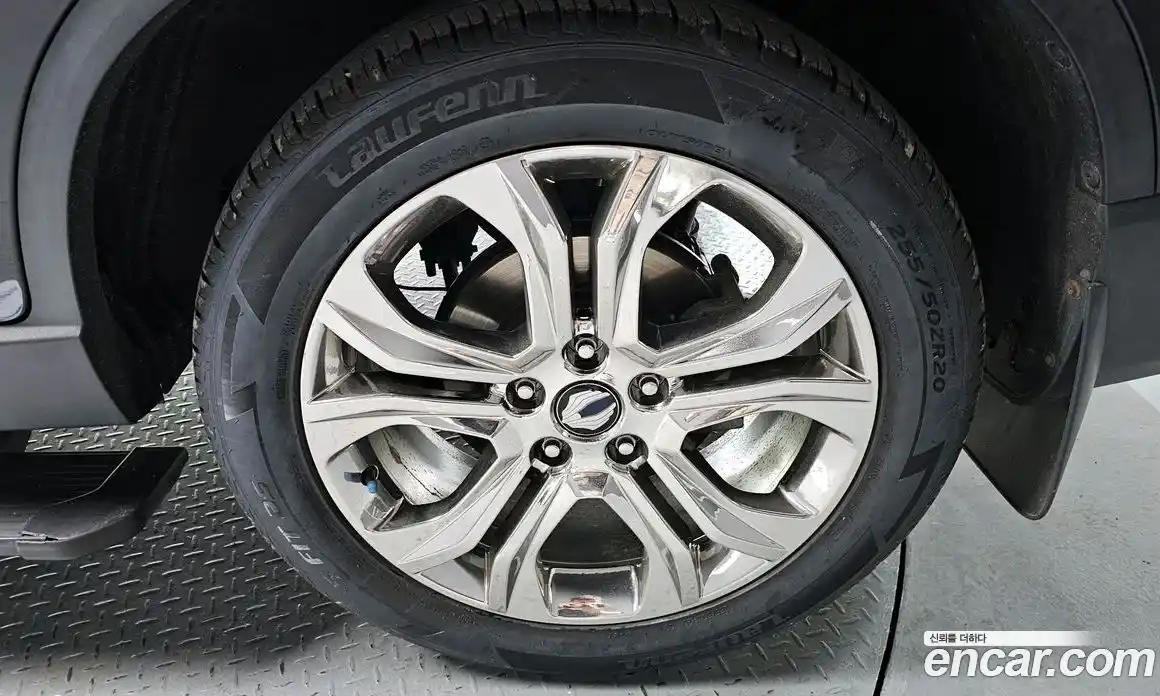 SsangYong Rexton 2017 2.2 Автомат в Москве № 889927, фото 5