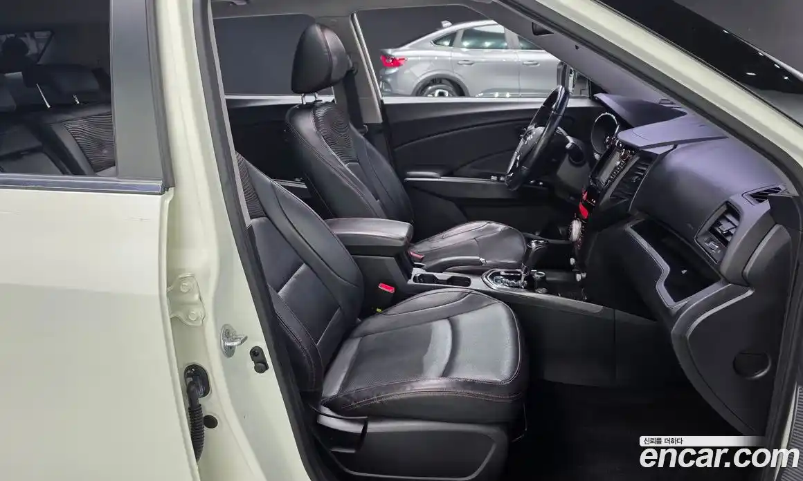 SsangYong TIBOLI 2017 1.6 Автомат в Москве № 889984, фото 10