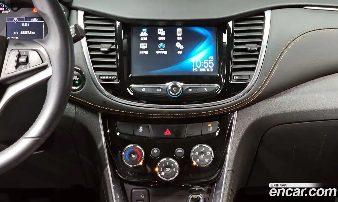 Chevrolet Trax 2017 1.4 Автомат в Москве № 890586, фото 14