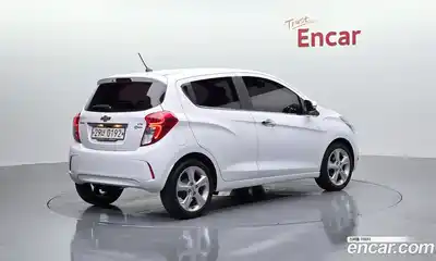 Chevrolet Spark 2016 1.0 Автомат в Москве № 890695, миниатюра 2