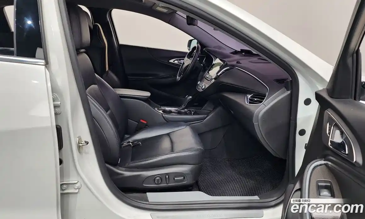 Chevrolet Malibu 2016 2.0 Автомат в Москве № 891276, фото 11