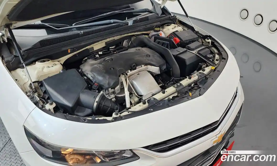 Chevrolet Malibu 2016 2.0 Автомат в Москве № 891276, фото 6