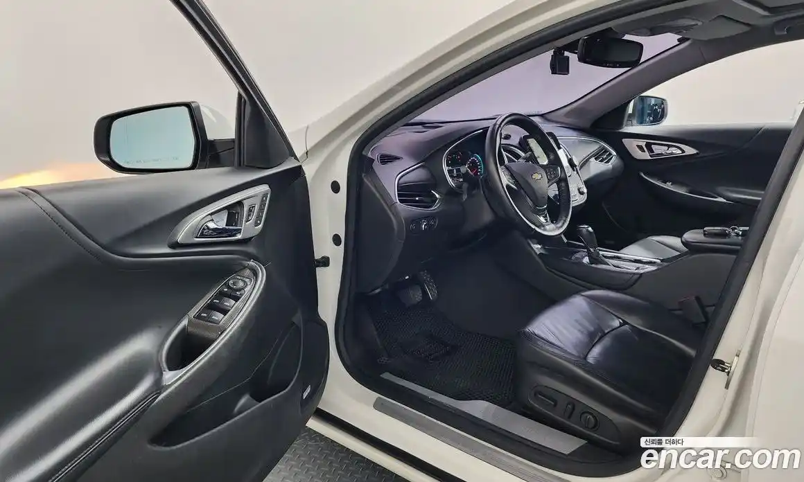 Chevrolet Malibu 2016 2.0 Автомат в Москве № 891276, фото 10