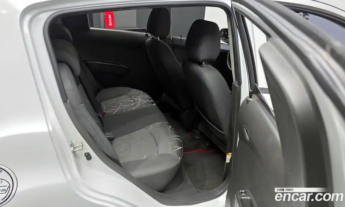 Chevrolet Spark 2015 1.0 гидро в Москве № 891310, фото 12