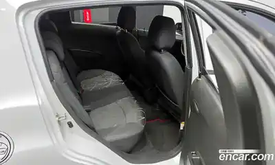 Chevrolet Spark 2015 1.0 гидро в Москве № 891310, миниатюра 12