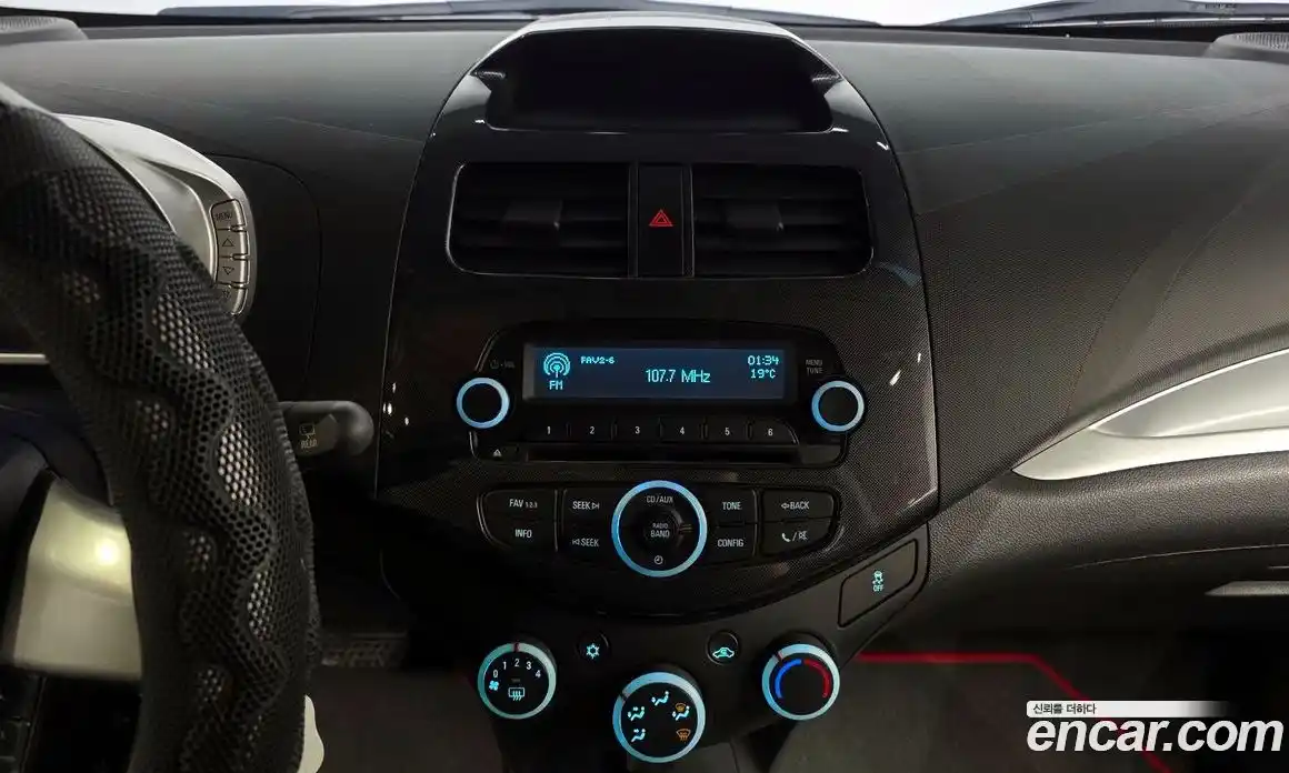 Chevrolet Spark 2015 1.0 гидро в Москве № 891310, фото 14