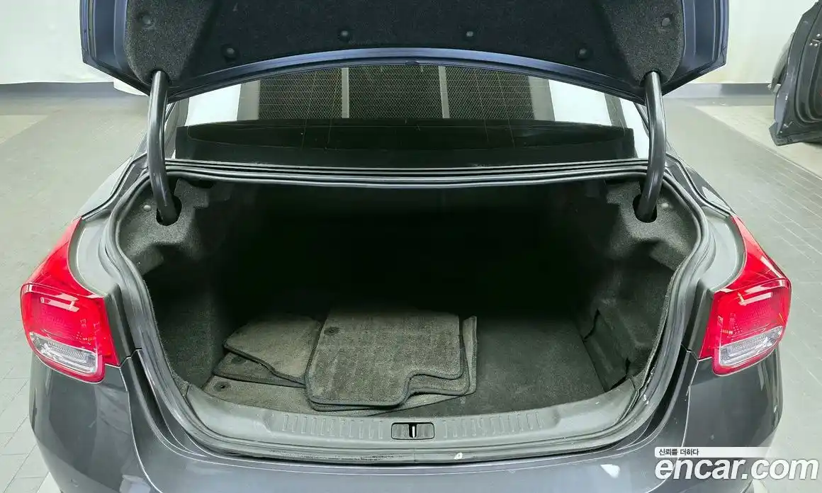 Chevrolet Malibu 2015 2.0 Автомат в Москве № 891470, фото 20