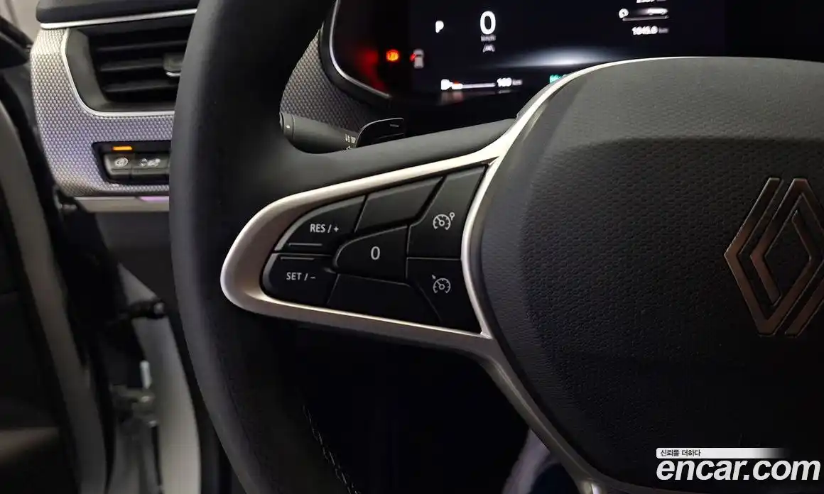 Renault Arkana 2025 1.6 Автомат в Москве № 891642, фото 11