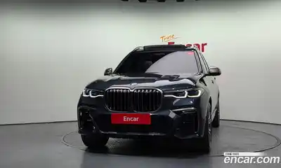 BMW X7 2022 4.4 Автомат в Москве № 892136, миниатюра 3