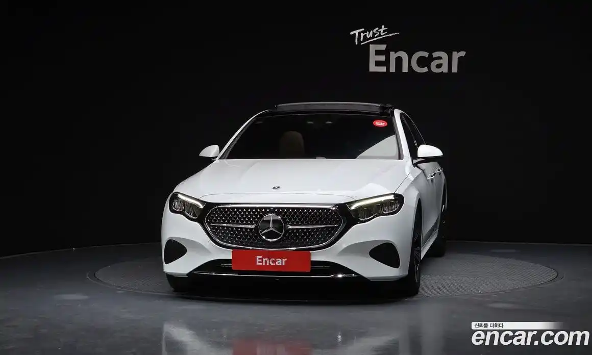 Mercedes-Benz E-Class 2025 2.0 Автомат в Москве № 892504, фото 3