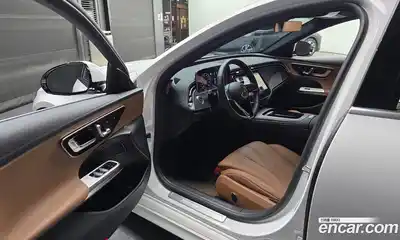 Mercedes-Benz E-Class 2025 2.0 Автомат в Москве № 892504, миниатюра 10