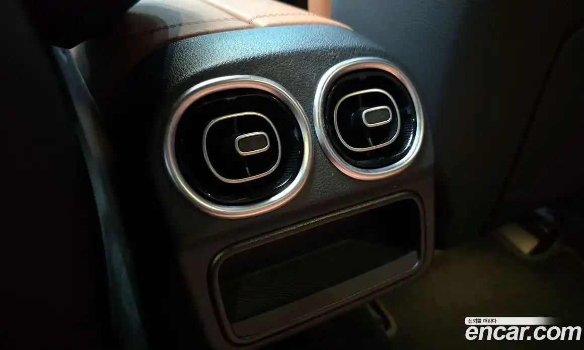 Mercedes-Benz C-Class 2023 2.0 Автомат в Москве № 892570, фото 17