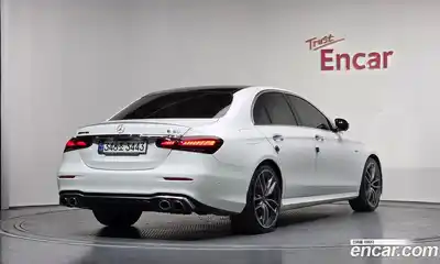 Mercedes-Benz E-Class 2021 3.0 Автомат в Москве № 893092, миниатюра 2