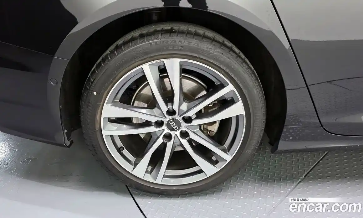 Audi A6 2021 2.0 Автомат в Москве № 893809, фото 5