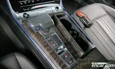 Audi A6 2021 2.0 Автомат в Москве № 893809, миниатюра 9