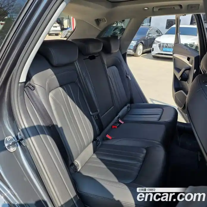 Audi Q5 2022 2.0 Автомат в Москве № 894212, фото 11