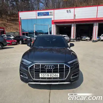 Audi Q5 2022 2.0 Автомат в Москве № 894212, миниатюра 2