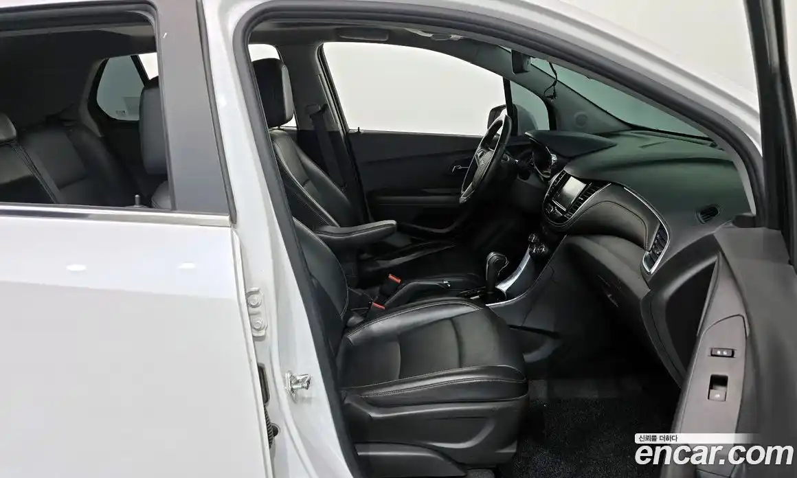 Chevrolet Trax 2018 1.4 гидро в Москве № 104273, фото 11