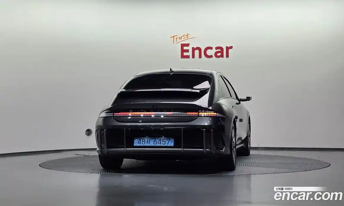 Hyundai Ioniq 6 2023 0.1 Автомат в Москве № 108649, фото 4