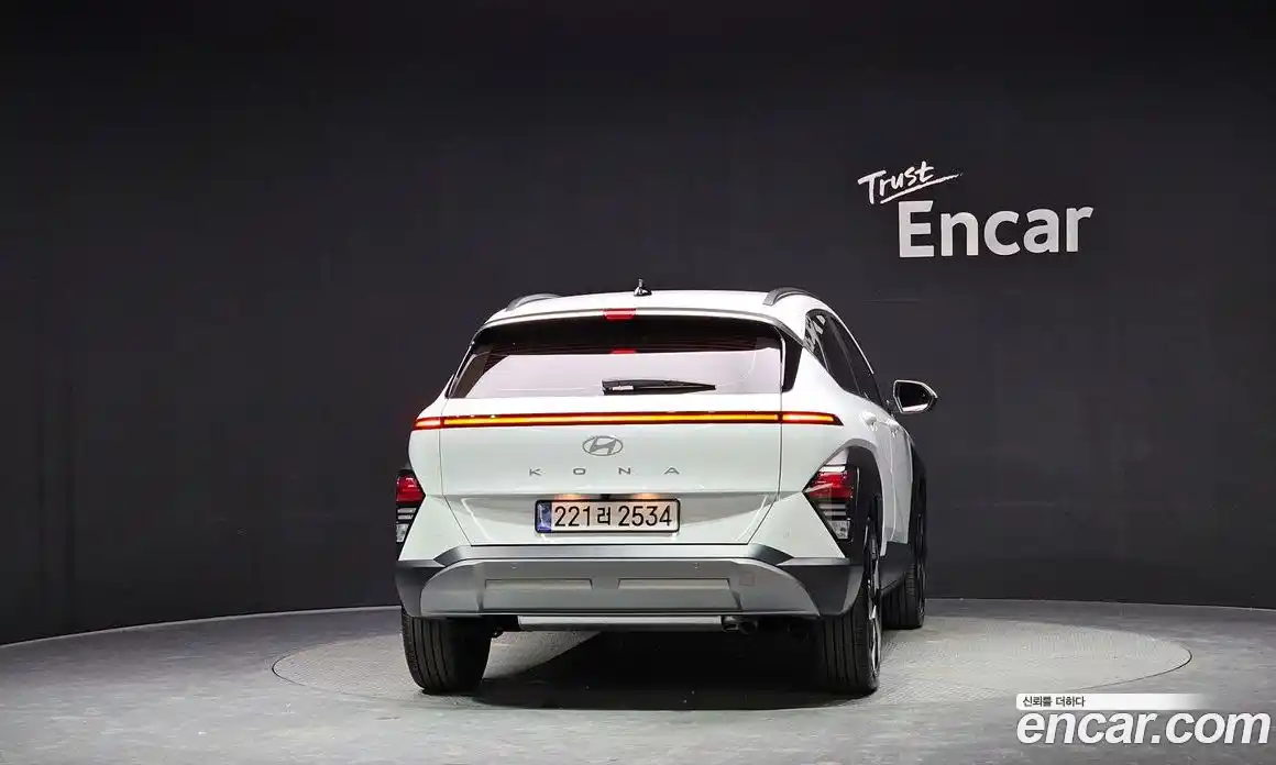 Hyundai Kona 2025 1.6 гидро в Москве № 124613, фото 4