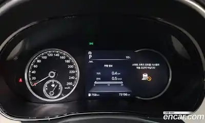 Genesis GV70 2021 2.2 гидро в Москве № 13236, миниатюра 8