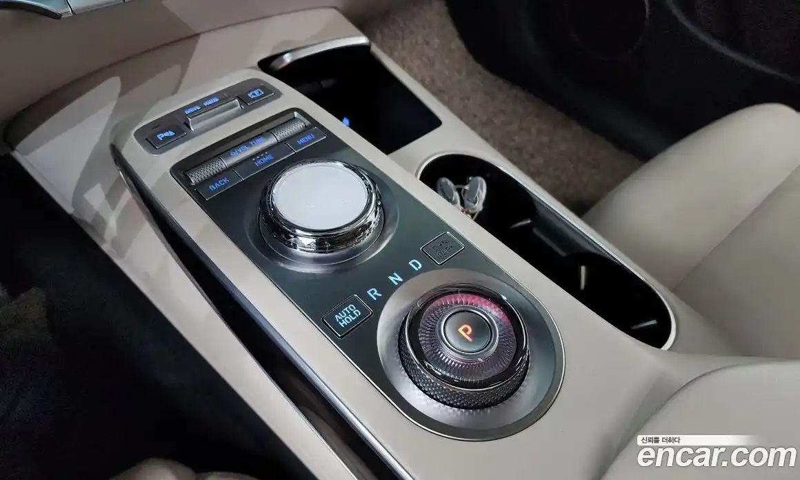 Genesis GV70 2021 2.2 гидро в Москве № 13236, фото 9