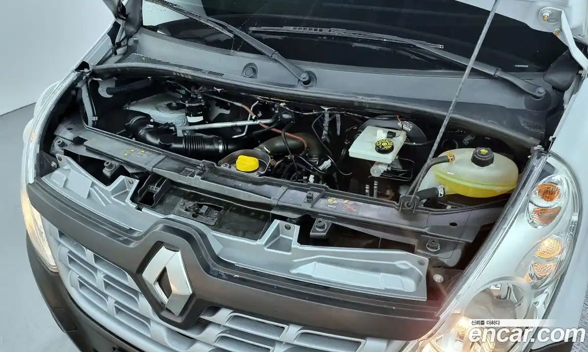 Renault Master 2019 2.3 механика в Москве № 177549, фото 6