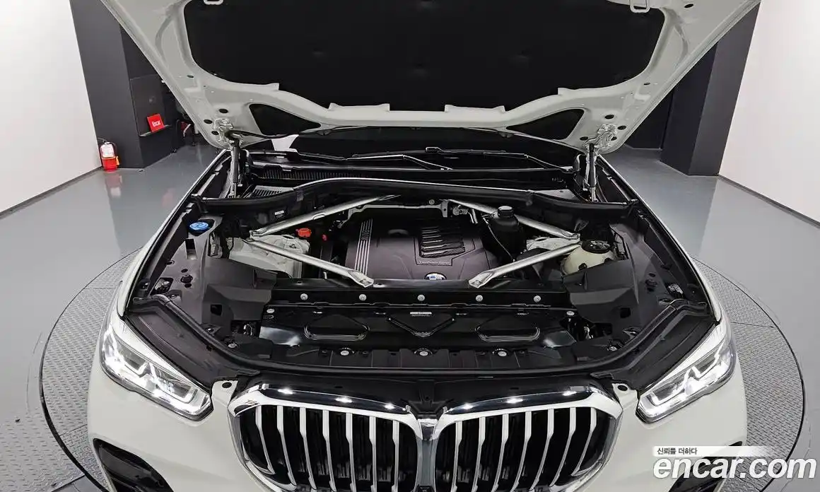 BMW X5 2023 3.0 гидро в Москве № 187797, фото 6