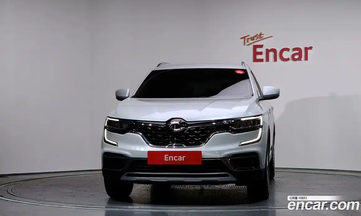 Renault QM6 2021 2.0 гидро в Москве № 223084, фото 3