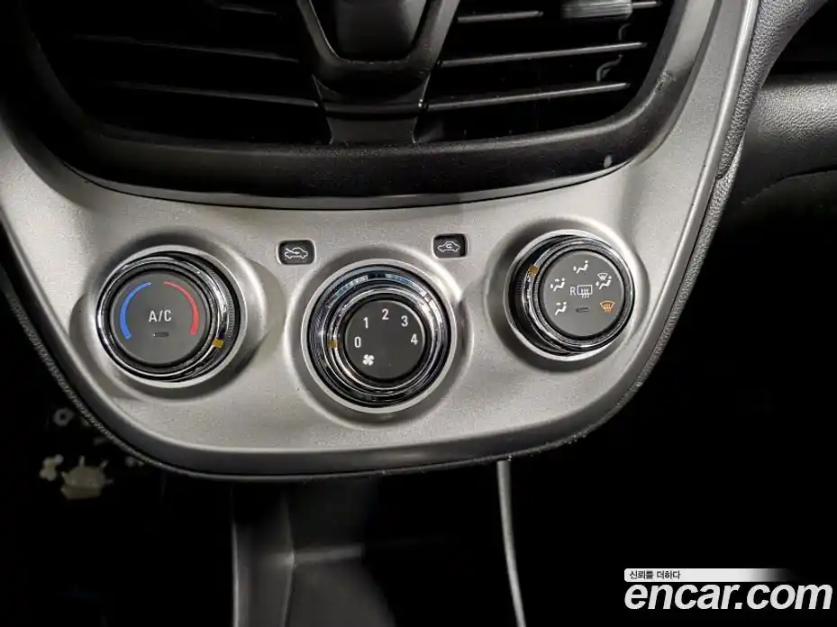 Chevrolet Spark 2016 1.0 Автомат в Москве № 41267, фото 18