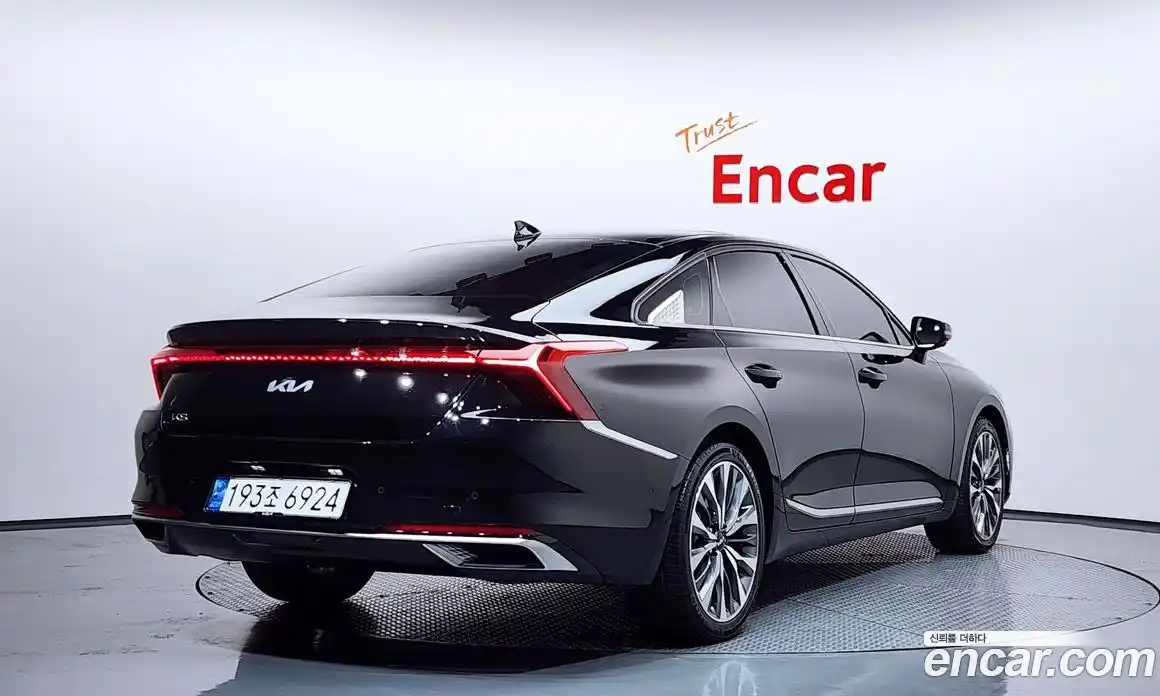 Kia K8 2022 2.5 Автомат в Москве № 716635, фото 2