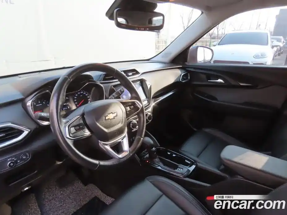 Chevrolet TrailBlazer 2020 1.3 гидро в Москве, фото 16