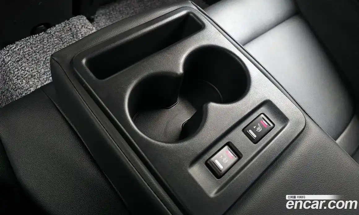 Renault SM6 2018 2.0 Автомат в Москве № 853672, фото 19