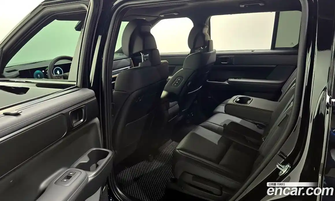 Hyundai Santa Fe 2025 2.5 Автомат в Москве № 853957, фото 11