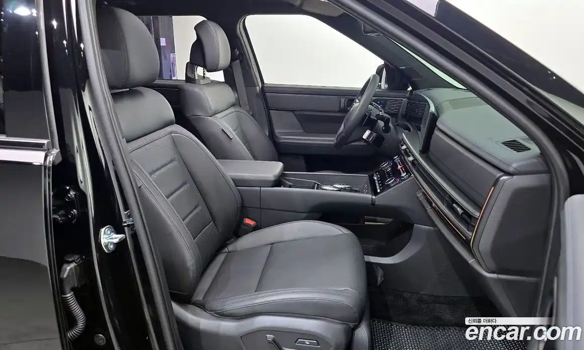 Hyundai Santa Fe 2025 2.5 Автомат в Москве № 853957, фото 12