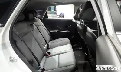 Hyundai Kona 2023 1.6 Автомат в Москве № 854280, миниатюра 12