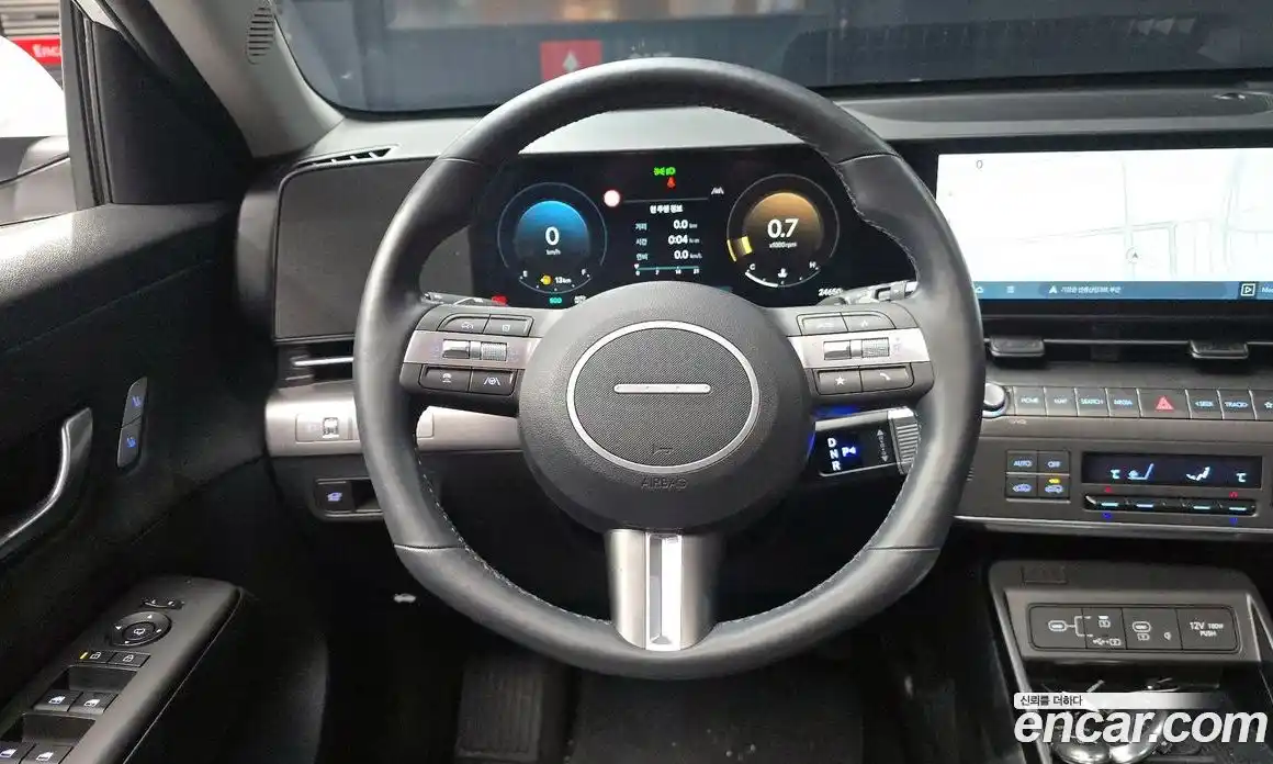 Hyundai Kona 2023 1.6 Автомат в Москве № 854280, фото 13